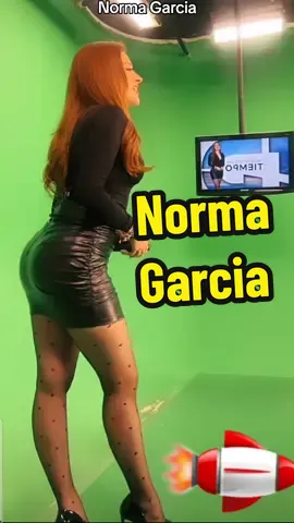 Norma Garcia Today 🥵 #NormaGarcia #SexyWeather #WeatherGirl #GreenScreen #BTS #InstagramStory #LeatherSkirt #ShinyHeels #Nylons #Tights #Pantyhose #BlackTop #Mexico #WOW 