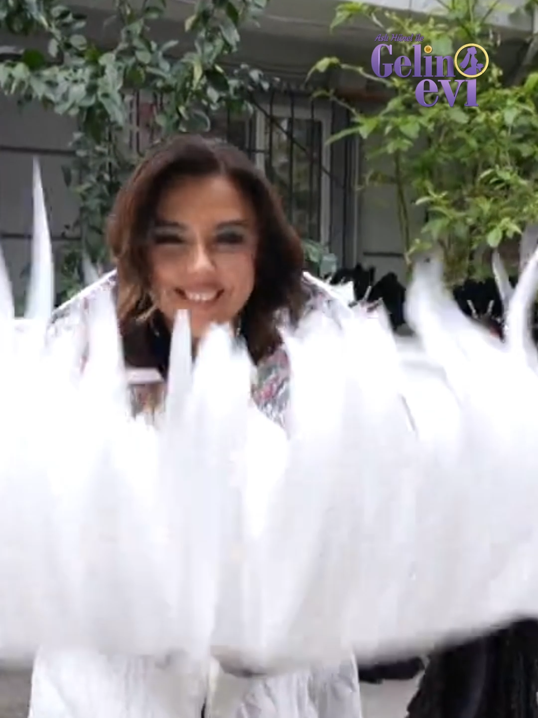 #Emine gelinden yok böyle karşılama! #GelinEvi @gelinevitv
