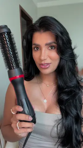 LINK DA ESCOVA ESTA NA BIO NO MEU PERFIL. #escovasecadora #cuidadoscomocabelo #revlon #escovasecadora #secadordecabelo 