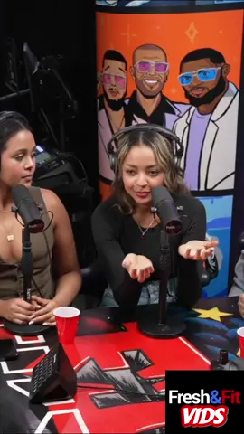 She thinks she deserves a man who makes 700K! #freshandfitmiami  #freshandfit  #freshandfitpodcast  #FYP  #redpil  #redpilltiktok  #podcast  #podcastclips  #fypシ #hypergamy