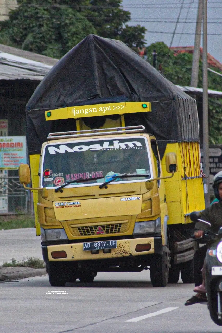 janjimu sidane tak terne opo cod tengah dalan? #CapCut #storytruck #lintassumatra #drivermuda #pesonaindonesia #truk_oleng #trending #cctvpemalangoyi #trukmaniaindonesia 