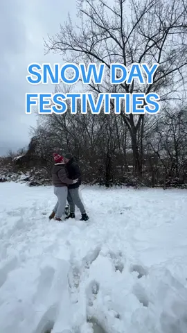 If you live in new england i hope you played in the snow today ☃️ #snowday #dayinmylife #snowman #winterfit 