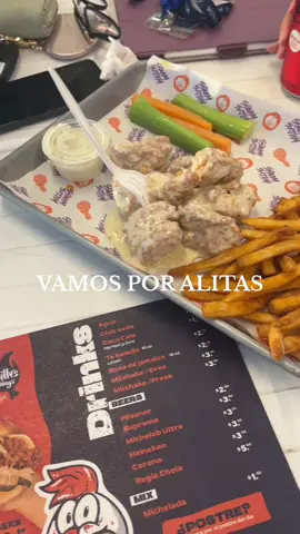 Fuimos a Willys Wings, aquí les dejo review, si está rico ☺️ #fyp #alitas #comida #sv 