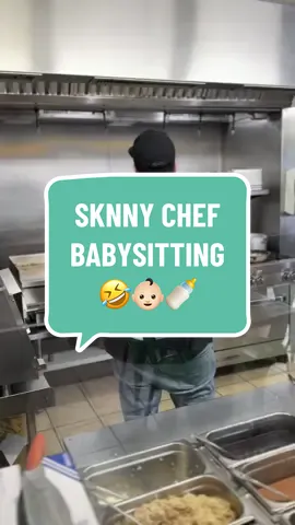 SKNNY CHEF BABYSITTING🤣👨🏻‍🍼👶🏻 #sknnychef #food #Foodie #dinner #cheapeats #fresh #local #uber #grubhub #doordash #Love #instafood #instaphoto #yummy #boston #funny #comedy #rizz #trend #gtfo #foryou #chickenparm 