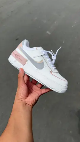 Air force 1 Shadow ⚪️👟☑️ ✅Tallas: 36-37-38-39 👩🏻 ✅Visitanos: Galería plaza mall tercer piso. STAND C-3.  Av. España 2027 - Trujillo. 👉🏻 Envíos a todo el país 🚚. 👉🏻 Pide tu catálogo: 950382322📲 - - - - - - - #nike #nikeshadow #trujillo #perú #trujilloperu🇵🇪 #fractureperu #fracture #fracturezapatillas #zapatillasperu #zapatillastrujillo 