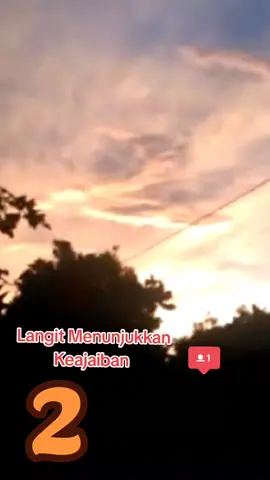 Langit Senja Menunjukkan Keajaiban fenomena Alam No:2