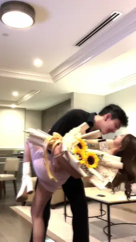 New trend? 🙈 tag niyo na bebe niyo 😌 #karlia🧡 