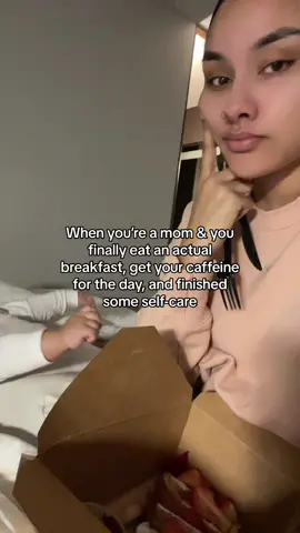 Suddenly I feel like a new person 😂 #motherhood 