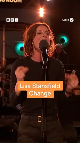 Lisa Stansfield performs her song Change in the #R2PianoRoom 🧡 Listen on BBC Sounds | Watch on BBC iPlayer #lisastansfield 