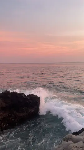 Peace  #sunsets#indonesia#wonderfulindonesia#bali#lombok#foryou#ocean#sunset  
