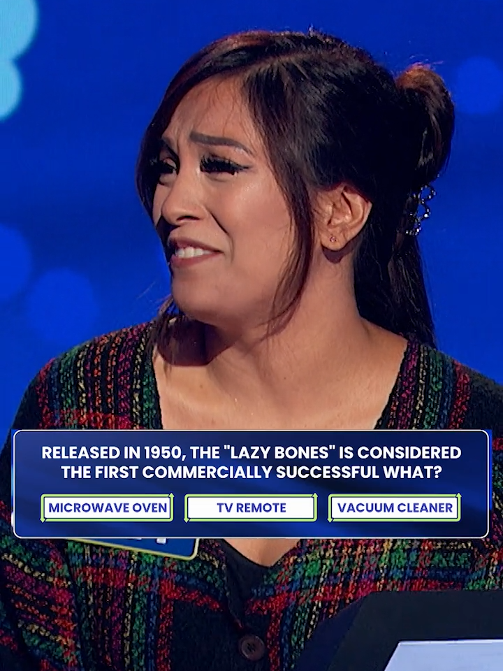 Did she just call Jeff old? 😂  #Switch, weeknights at 7p on Game Show Network! #gameshows #trivia