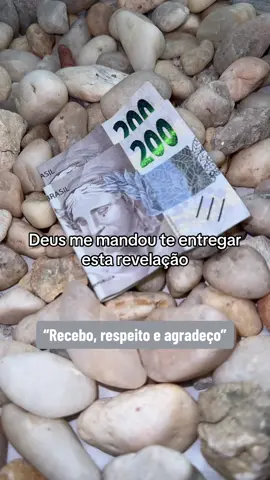 #prosperidadefinanceira #bencao #1111 #888 #leidaatração #saocipriano #fartura #gratidao #prosperidade #trabalho #ativado #universo #leidaatracaonapratica 