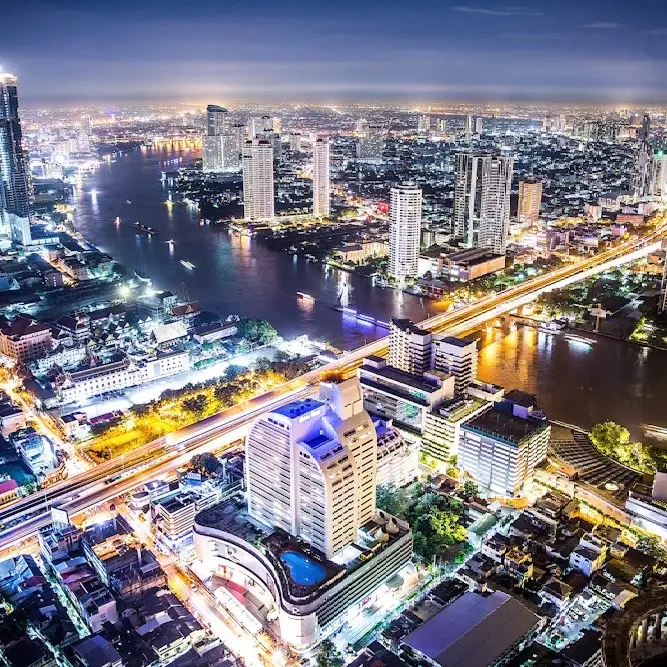 Swipe! Bangkok, Thailand travel aesthetic. #fyp #thailand #follow #travel #nightlife #pictures