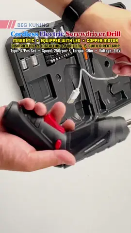📦 READY STOCK | COD 🇲🇾 47PCs 3.6V Cordless Electric Screwdriver Drill Rechargeable Cordless Screwdriver Drill Hand Drill Machine Furniture Mesin Pemutar Skru Gerudi Mini 电钻 📌 FEATURES 🛠️ Strong magnetic motor, powerful power, easy and effortless installation of furniture and electrical appliances. 🛠️ Built in 1500mah lithium battery, capable of tightening 200 screws when fully charged. 🛠️ The gun type direct type can be switched with one click, making it easy to cope with different usage scenarios. 🛠️ Lightweight body, comfortable grip, and a great helper for daily life and home use. 📌 SPECIFICATIONS Name: Multifunctional electric screwdriver Color: Black Material: ABS + Lithium battery Voltage: 3.6V Speed: 250rpm/min max Torque: 3.5Nm Cell: 18650 Lithium battery Capacity: 1500mah #pemutarskru #pemutarskruelektrik #mesingerudi #mesingerudimini #pemutarskrucordless #cordlessscrewdriver #cordlessdrill #cordlessdrillmurah #maharajatiktok #wansparepart 