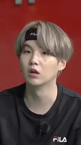 Yoongii klo mood ngomong bibir naa lucuu bangett #minyoongi #yoongi #suga #fypage #fypシ #fyp #fypシ゚viral #fypdongggggggg #sugabts 