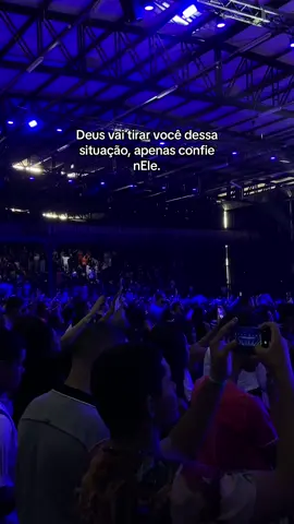 quem crê, comenta um amém. #fyp #viral #Jesus #viralvideo 
