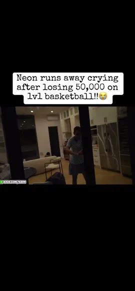 Not him running from the camera man😂#neon#n3onclips#n3on#clippers#fyp #viral