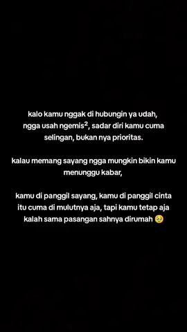 ah andai, andai dan andai, aku juga mau peluk kamu 🥹🥹🥹🥹