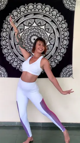 Look: raypoly.modas  #fusionbellydancer #fusion #tribalfusion #bellydance #bellydancetiktok #inthismoment #dancer #tribaldance 