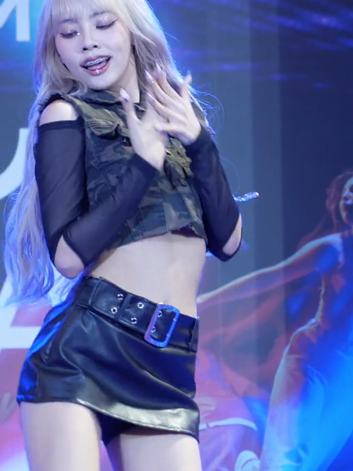 น้อง Belle ตอนนี้น้องเดกับวง EMPRESS แล้วไปติดตามกันได้นะครับ ❤️ #predebut #belleempress #blackpink #pinkvenom #dancecover #coverdance #kpop #fancam