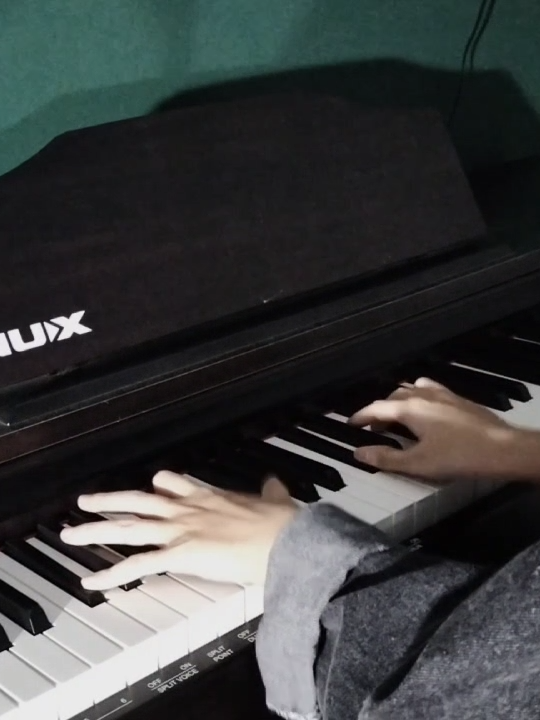 Ngẫu hứng cover một chút chíuuuuu #rhyder#nhachaymoingay #tiktok #pianocover