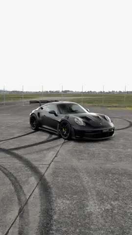 #porsche #porsche911 #911 #porschegt3rs #gt3rs  #finestcars_switzerland #finestcars #racecar #992gt3rs #weissach #mattblack #carsoftiktok #car #cars #carlover