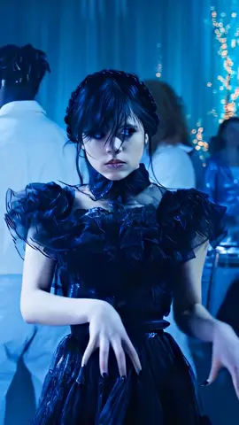 Bloody Mary #wednesday #netflix #wednesdayaddams #edit #aftereffects #wednesdaydance #theaddamsfamily #viral #fyp 