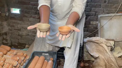 Clay Pottery Primitive Earthenware Art Potter Making #amazingworkersskills #viralclaypottery #skills #handmade #beautifullprocess #primitive #earthenware #factoryworkers #incredible #pottermaking