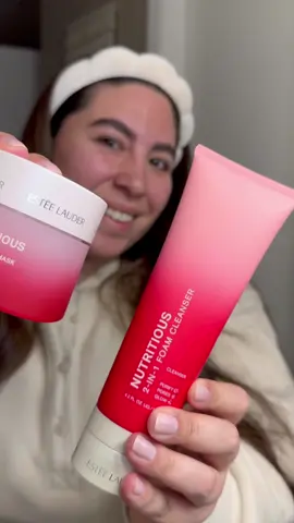 Nutritious skincare by @Estée Lauder. Gifted by Estee Lauder 🧖🏼‍♀️🫧❤️ #gifted_by_esteelauder #giftedbyesteelauder #nutritious #esteepartner #ShowSkinLove #GrumpySkin #EsteeLauder #esteelauderproducts #grumpyskin 