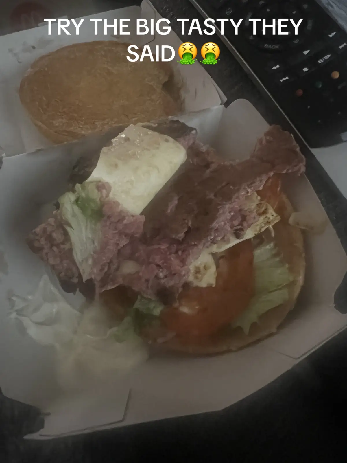 Ordered a big tasty from mcdonalds and it come Raw i took one bite and i was sick! Stay clear of bordesley green mcdonalds belchers lane #mcdonalds #birmingham #birminghamuk #bigtasty #raw #foodtiktok #food #foodposioning #pov 