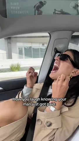 I could laugh all day 💸💸 #girlfriendprank #boyfriendcheck #boyfriendchallenge #relationshiphumor 