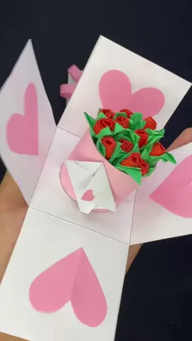 Respuesta a @axnel.ff_01 qué otro regalito les gustaría que hiciera? #origami #DIY #easydiy #crafts #tutorial #miniramobuchon 