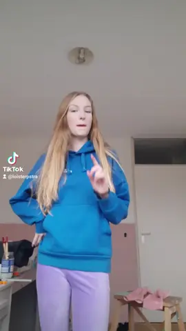 Ik moest gewoon ff viben in (bijna) mijn nieuwe kamer!! 😍
