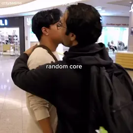 vlog dah keluarrrr #pokro #fypシ゚viral #fypシ #hatorohibiki #tyaedros #gebu #atan #adamhilman #kambinggolek #random #core #randomcore 