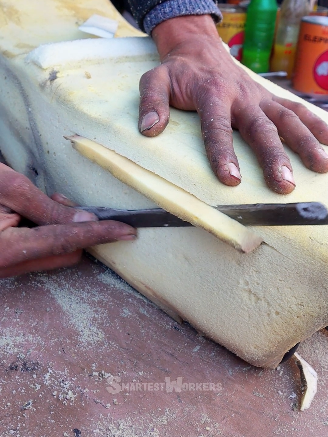 The Bike Saddle Making Process #SmartestWorkers#makingof #bikeparts