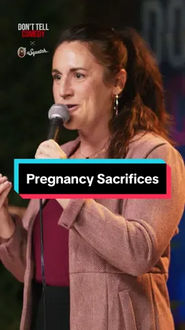 “Pregnancy Sacrifices” 🎤: Emily Van D*ke (IG: emilyvandyke) Your soap is a joke! Upgrade your personal care with @Dr. Squatch  #donttellcomedy #emilyvandyke #standup #comedy #funny #pregnancy #pregnant #moms #newmom 