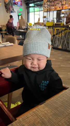 He looked at Dad like How could you?!!😂😂😂 #babytrieslemon  