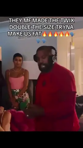 what is kanye blubbering about #fyp #foryou #foryoupage #viral #fypシ #blowthisup #stephcurry #kanyewest #kanyewestlover911 #kanye #ye #king #usa #uganda #alaska #february17 