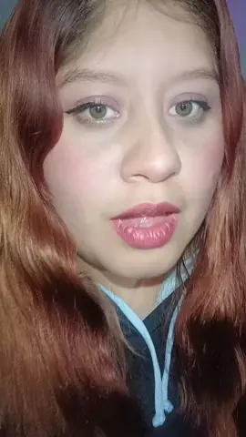 Soy como pequeña streamer 🥲 parte completa #fypシ゚viral #foryoupage #fypシ #foryou #fyp #nizastefany #twitchstreamer #streamerespañol #streamerpequeño #streamers #streamer #creadordecontenido #chuladademujer #ojitosverdes ##twitch #tiktok 
