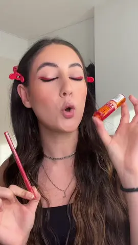 Poniendo a prueba el nuevo lip plumper de @NYX Professional Makeup 😍 #contoelmorro #nyx #ducklips #lipplumper #glosspicante #superpicante #nyxgloss #nyxplumpinggloss #poniendaprueba #nuevomaquillaje #novedadesdemaquillaje #maquillaje #tutorialdemaquillaje #luciiagamma #longervideos 