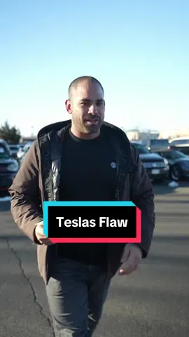 Teslas biggest flaw! Tesla steering wheels  are peeling across their model S abd X refresh models. I am in search of sn aftermarket steering wheel company that sells steering wheeks that can fit 2022 and newer models X and S.  #tesla #modelx #models #elonmusk 