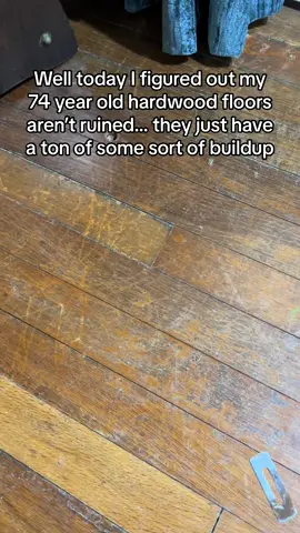 Mark my words… I will get these floors RIGHT #FYP #foryou #oldhouse #hardwoodflooring #amiacoustic 