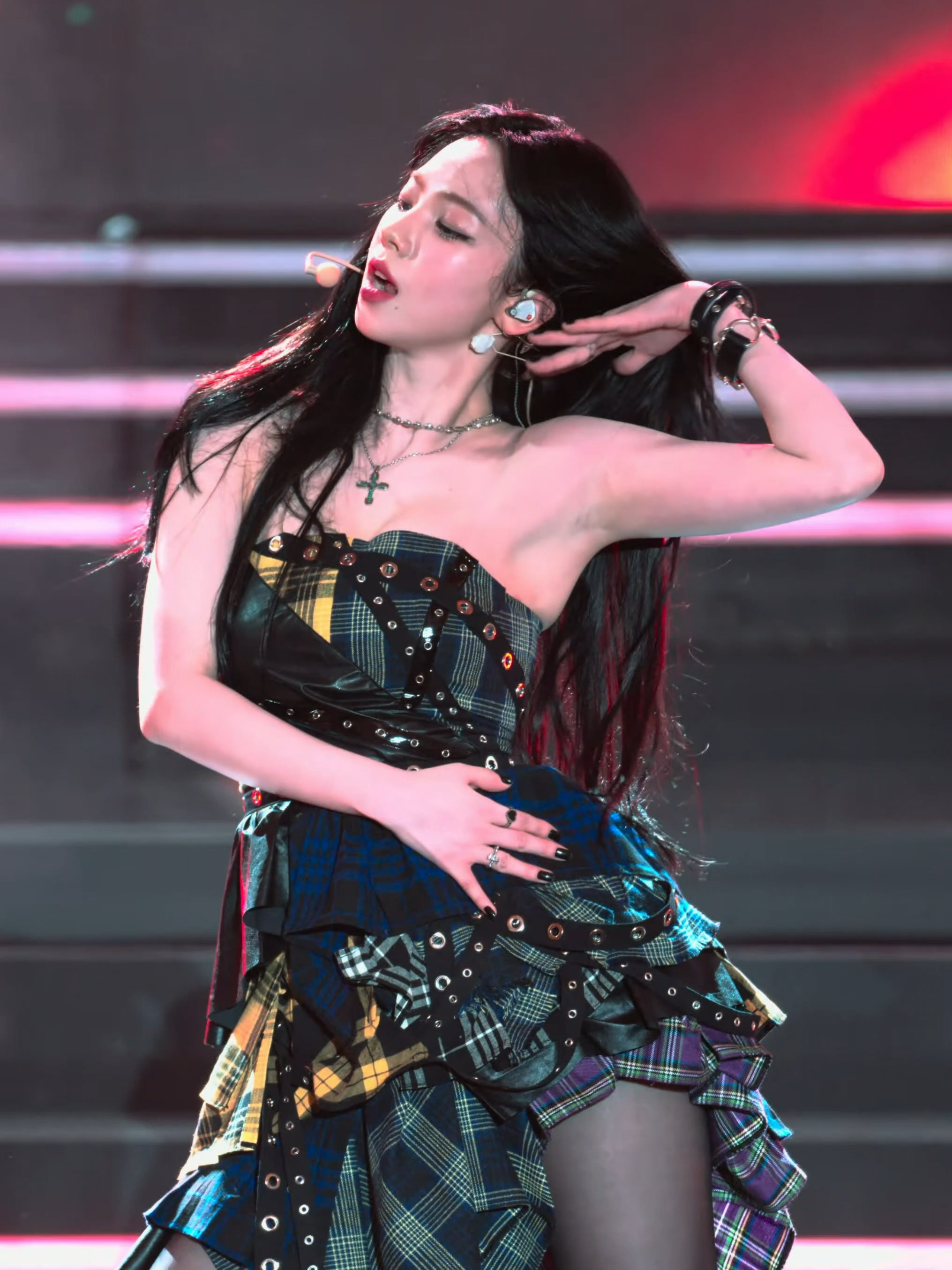 she embodies drama's concept so well #karina #aespa #fancam #fyp