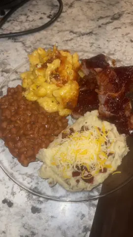 Yall this was soo goooood😭 homemade ribs, loaded potatoes, macaroni & baked beans 😋😋😋 #fyp #foryou #foryoupage #eating #mukbangeatingshow #eatwithme #food #foodtiktok #mukbang #FoodTok #mukbang #foodtok #Foodie #FoodLover #eatingshow #eat #homemade 