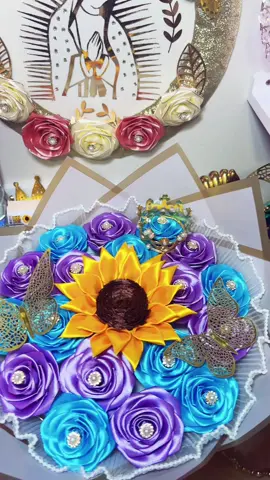 #ValentinesDay #rosasdeliston #crafts #ramoazulymorado #rosasdeliston🌹 