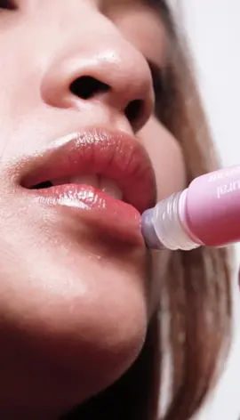 Jiera Lip Serum Roll-on will def be rolling on your lips real smoooth! 😏 #JieraPH #jieralipserum #lipcare #liptok👄