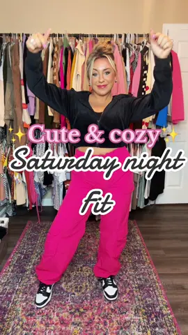 A cute & cozy fit is my fav! #OOTD #outfitcheck #outfitpick #fashion #girlssupportinggirls #community #smallcreator #girlboss 
