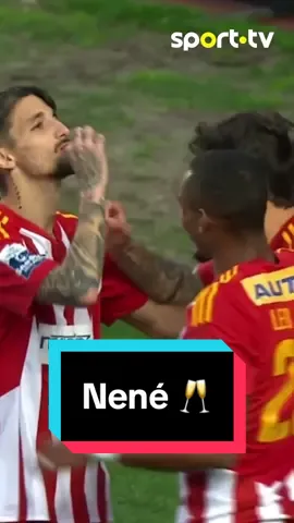 Txim txim à classe de Nenê 🥂😏 #TikTokDesporto #LigaPortugal #foryou #CriaTalento #fypシ #ligaportugalsabseg 