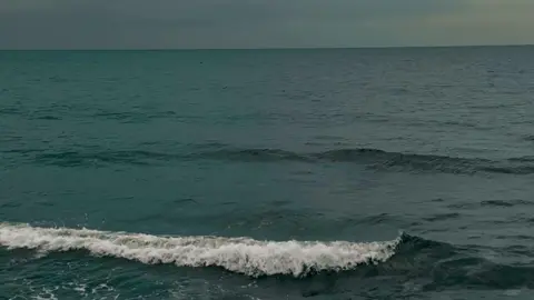يكبر فيها الحُب وامالي 🤍 #CapCut #fyp #fypシ #foryou #beach #اكسبلورexplore #ixplore #اكسبلوررررر #star #sea 