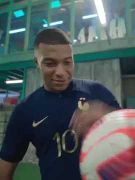 The art of mbappe at the world cup 2022 / the fifth goal is so hard 🥵 #mbappe #france #football #cold #fürdich #viralvideo #viral 